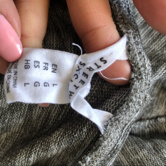 knit sweater - Picture 5 of 5